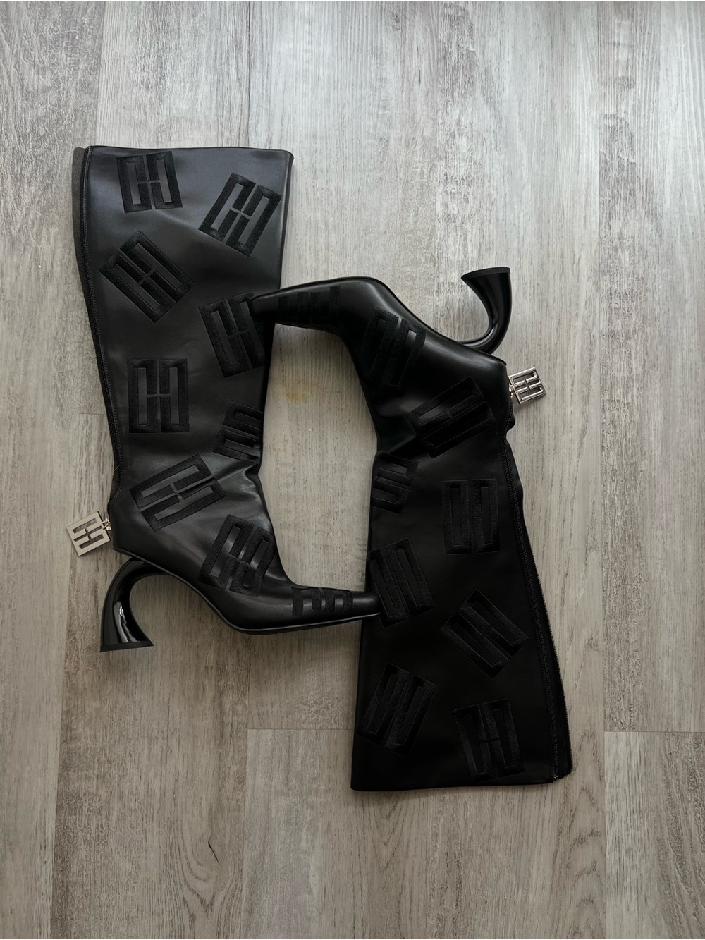 Chidozie Black Logo-Embellished Knee Boots with Sculpted Heel
